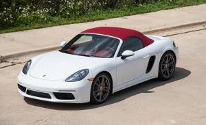 Porsche 718 Boxster S 2016 года